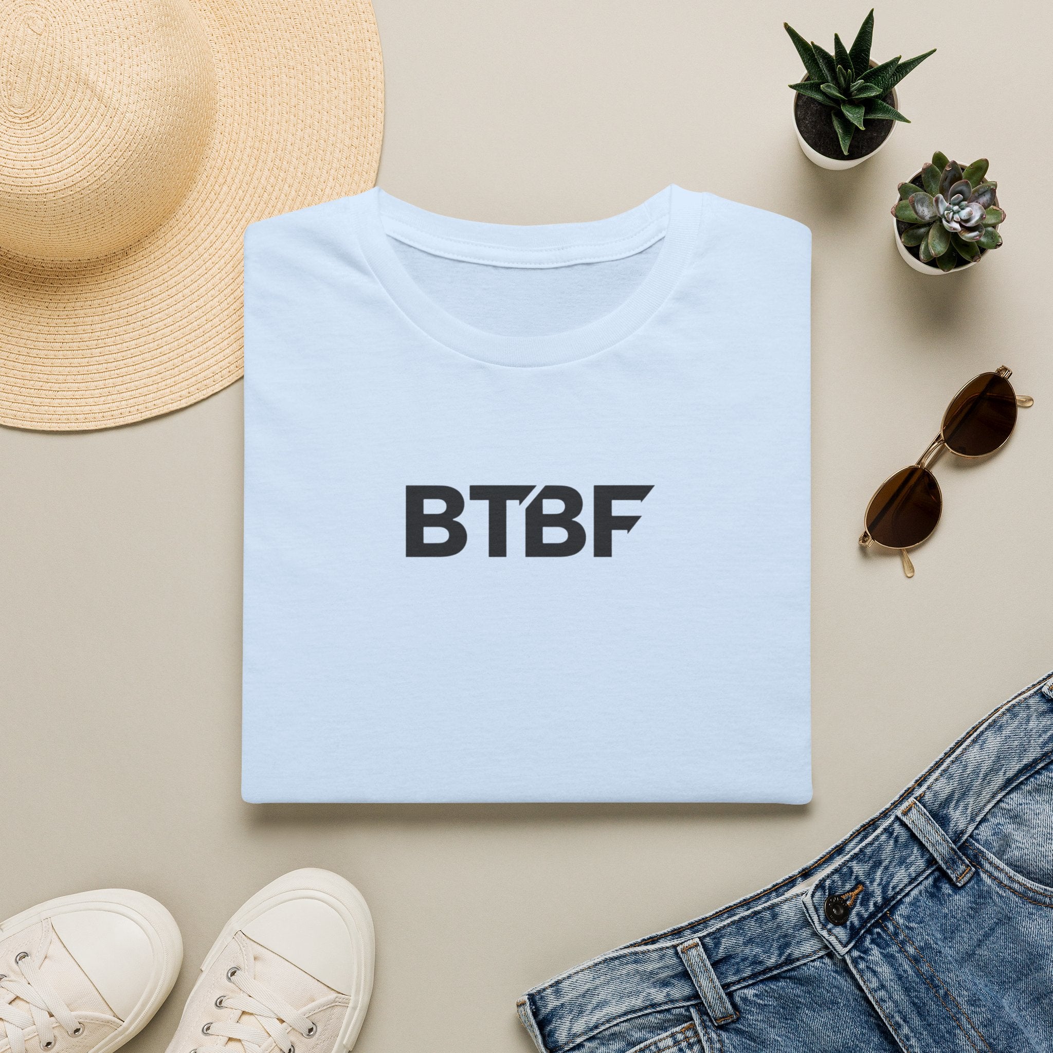 Hooked & Jacked Minimal Logo T-Shirt — Casual Graphic Tee for Everyday Wear